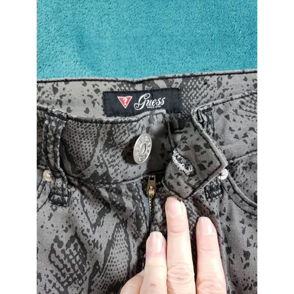 Guess Jeans Sz 27 Womens Gray Python Stretch Pants Mid Rise Skinny Ladies NWT - Picture 6 of 14